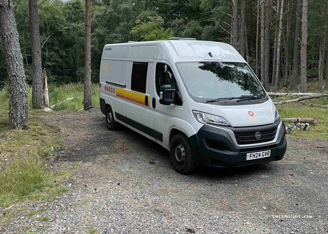 (PH20 1BD) Newtonmore - Unnamed Road — foto 3