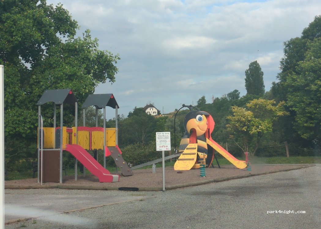 (70240) Calmoutier - D195 — foto