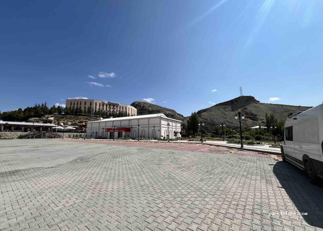 (44700) Darende - No:84 Somuncubaba Bulvarı — foto