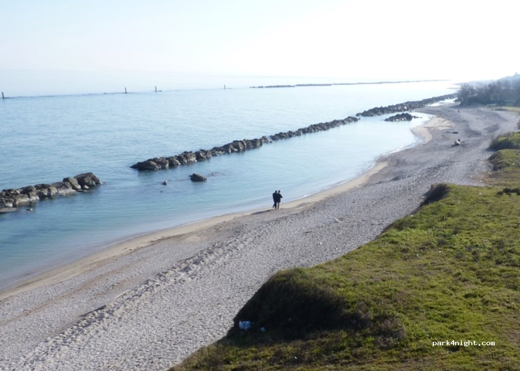 (61032) Fano - 1a Viale Alessandro de Gasperi — foto