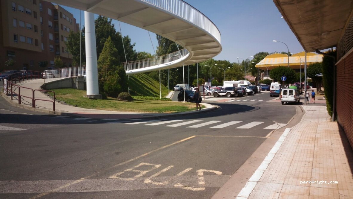 (26200) Haro - 1 Avenida Ingenieros del Ministerio Obras Públicas — foto 2