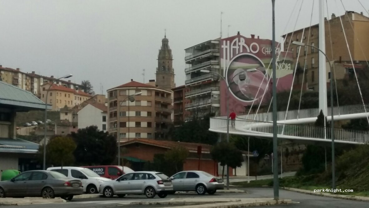 (26200) Haro - 1 Avenida Ingenieros del Ministerio Obras Públicas — foto 3