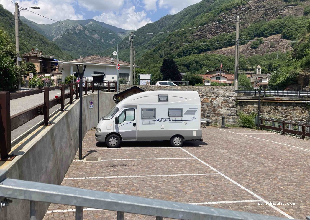 (10080) Sparone - 2 Via Giotto — foto