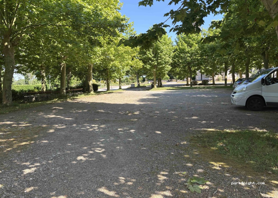 (40250) Maylis - 581 Avenue de la Chalosse — foto 2