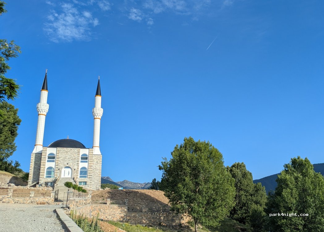 () Ceren - Unnamed Road — foto 2