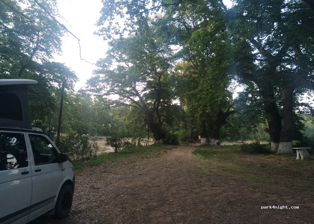 (570 15) Nea Apollonia - — foto 2
