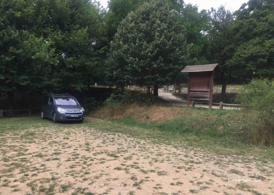 (06460) Saint-Vallier-de-Thiey - 2800 D6085 — foto 3