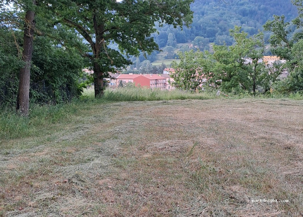 (17860) Sant Joan de les Abadesses - 10 Carretera d'Ogassa — foto