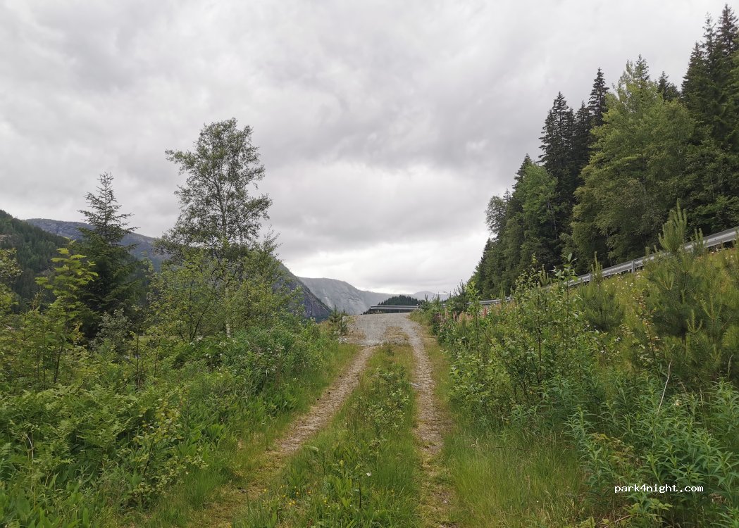 (4747) Valle - 3 Riksveg 9 — foto