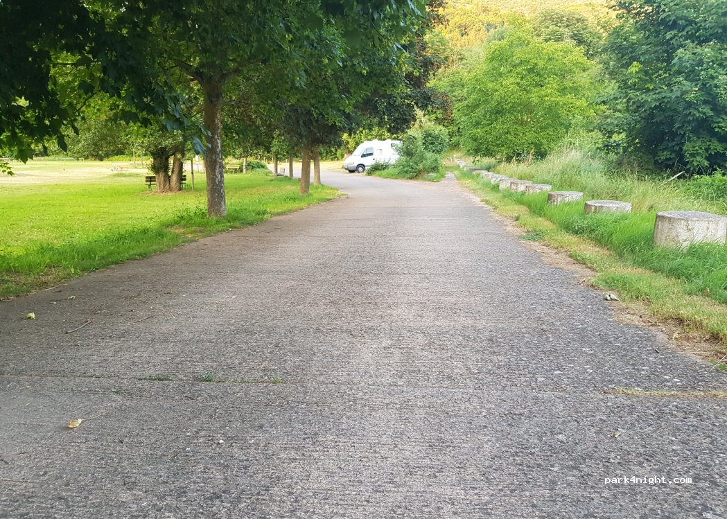 (12520) Aguessac - 8 Rue de la Gare — foto 2