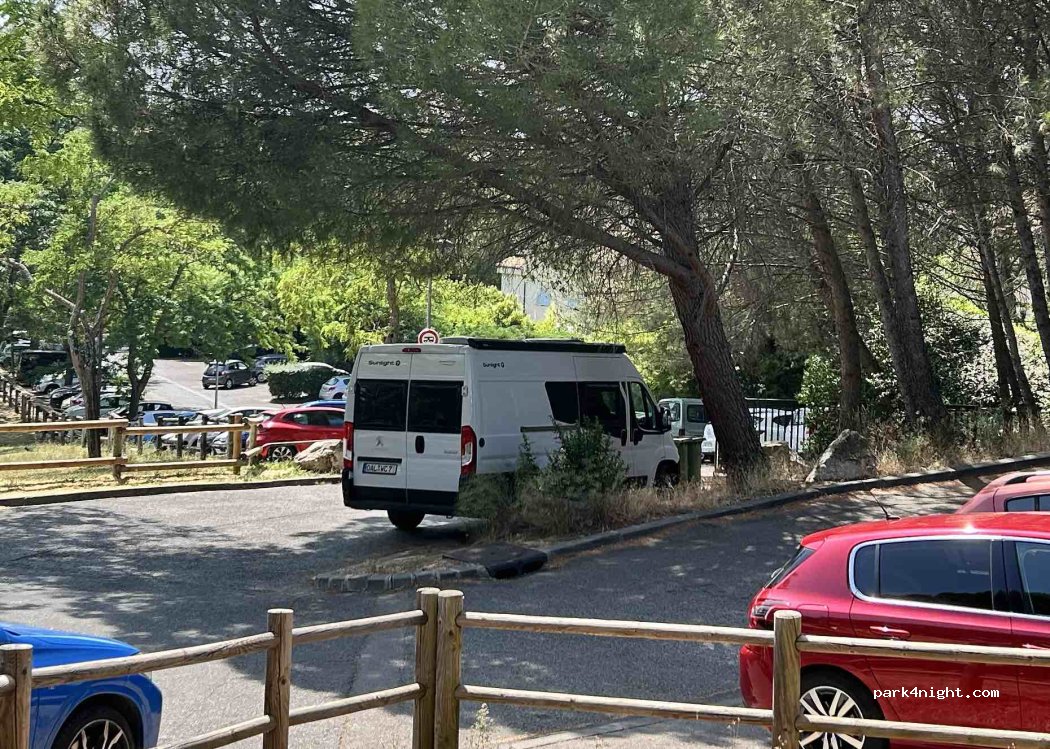 (13100) Aix-en-Provence - 7 Avenue René Cassin — foto 2