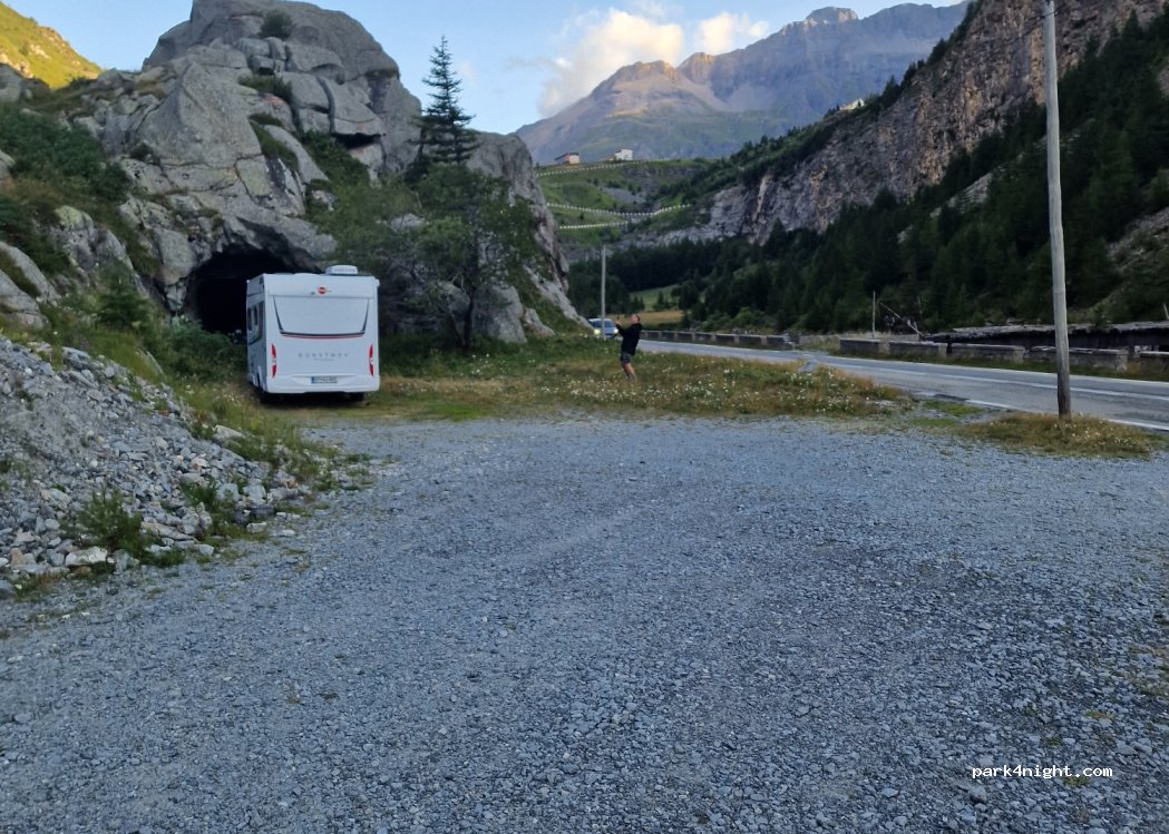 (73480) Lanslebourg-Mont-Cenis - D1006 — foto 2