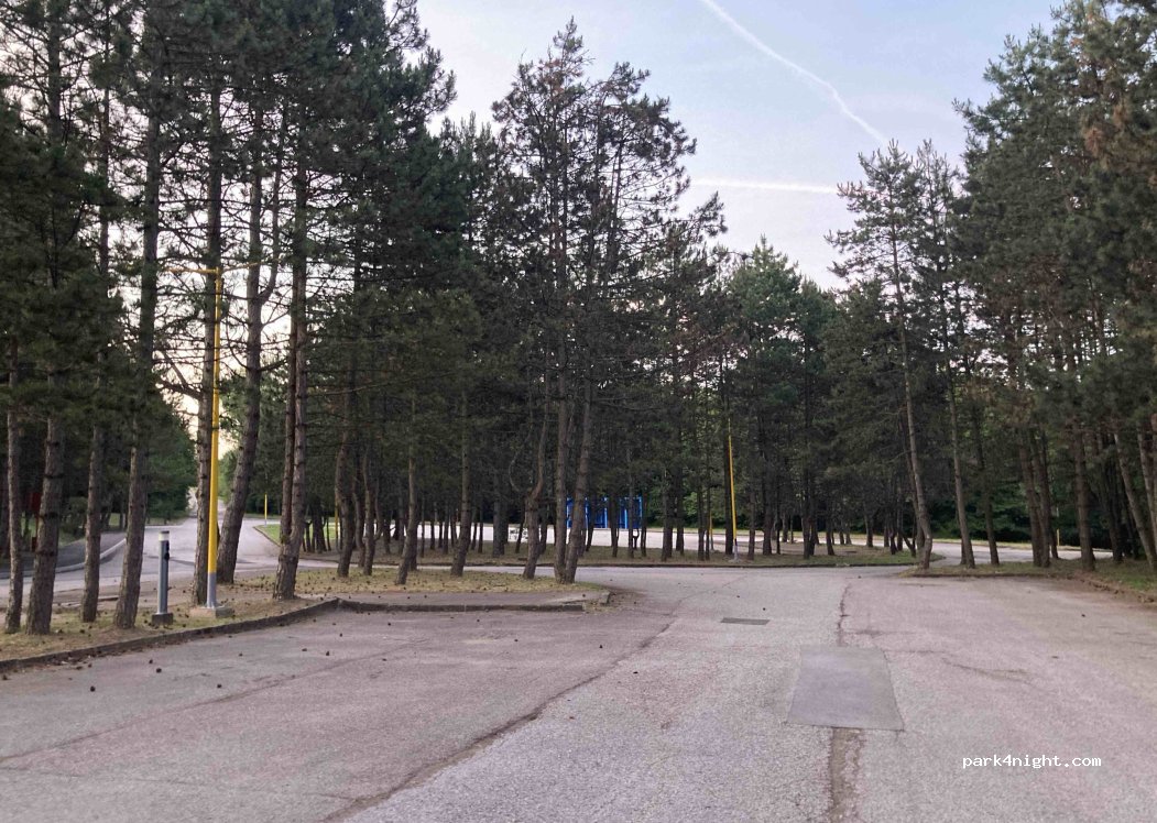 (040 13) Sídlisko Ťahanovce - 1 Zelený Dvor — foto 2