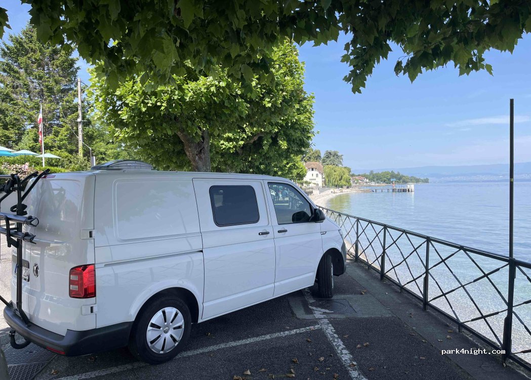 (74500) Publier - 4 Avenue de la Rive — foto