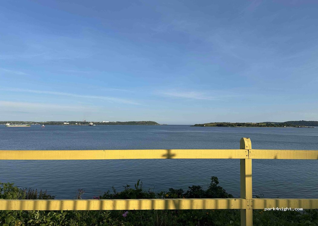 (P24 H489) Cobh - 36 Harbour View — foto