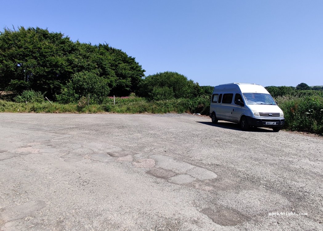(EX31 4QW) Barnstaple - Unnamed Road — foto 2