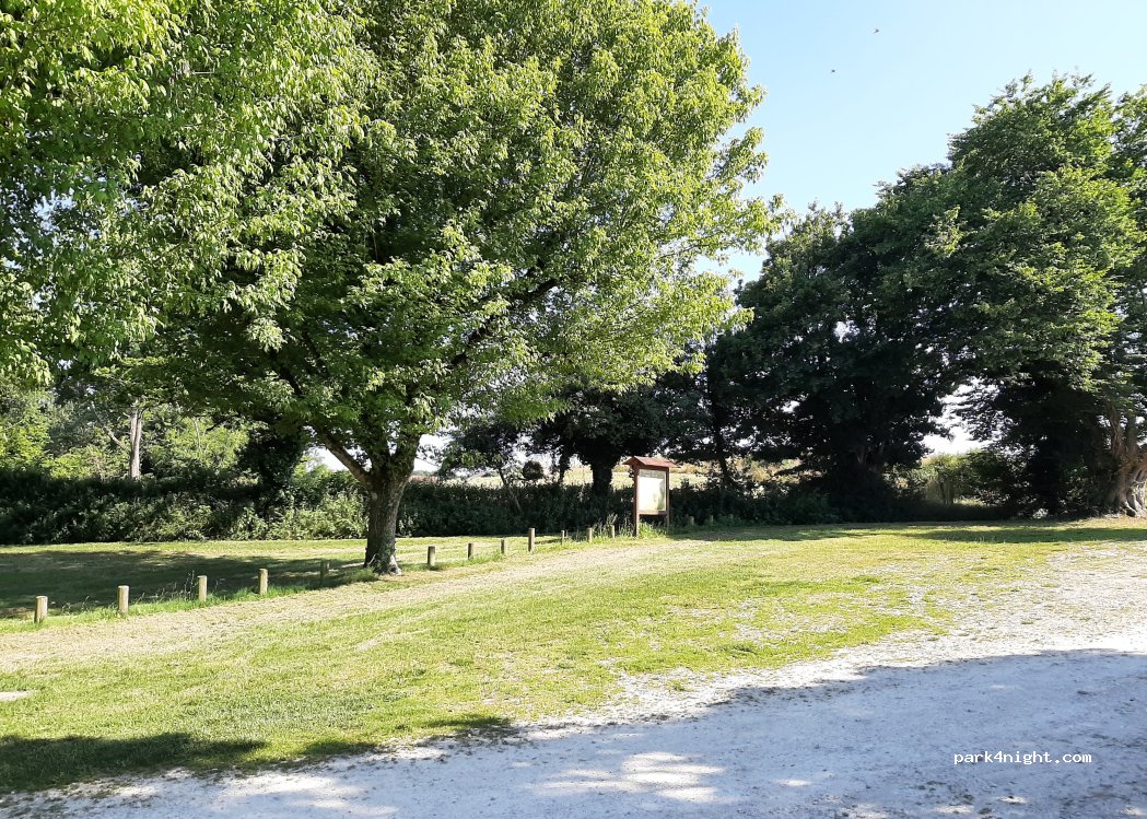 (45500) Autry-le-Châtel - 469 Chemin du Point du Jour — foto 2