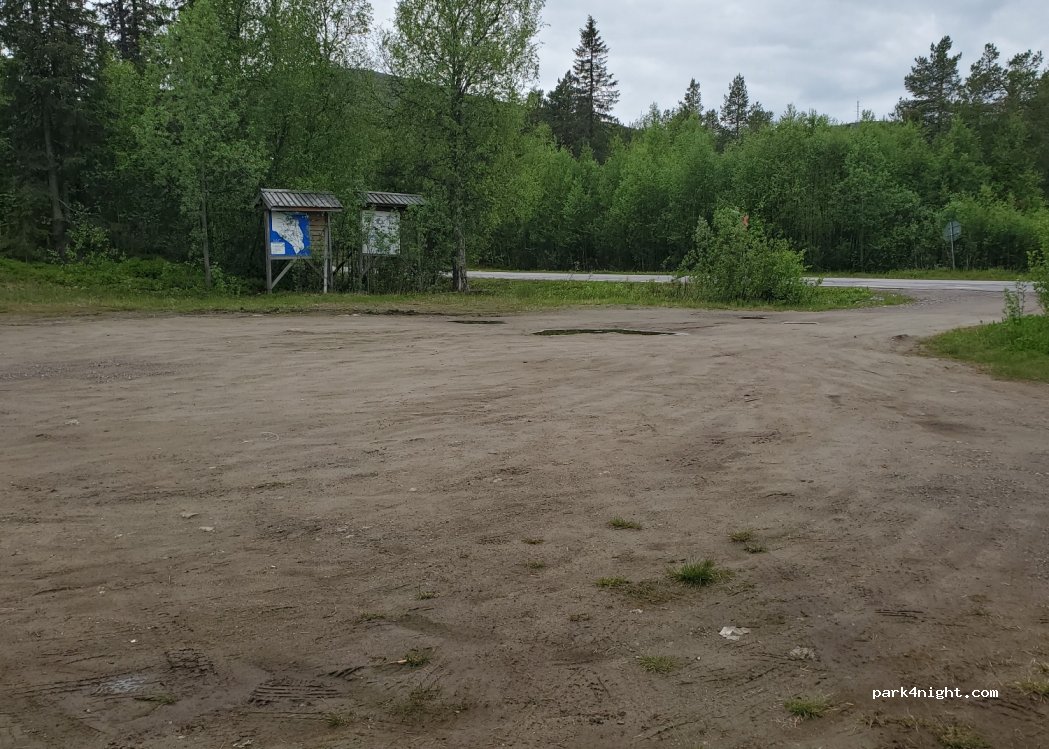 (982 41) Gällivare - Unnamed Road — foto