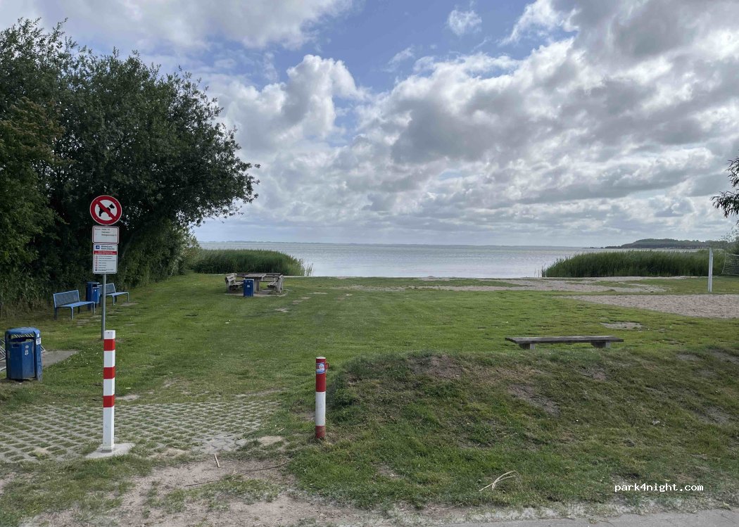 (18445) Prohn - Unnamed Road — foto