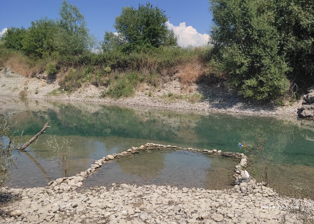 (40000) Mitrovići - — foto