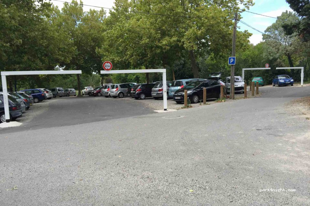 (31520) Ramonville-Saint-Agne - 73 Chemin de Mange Pommes — foto