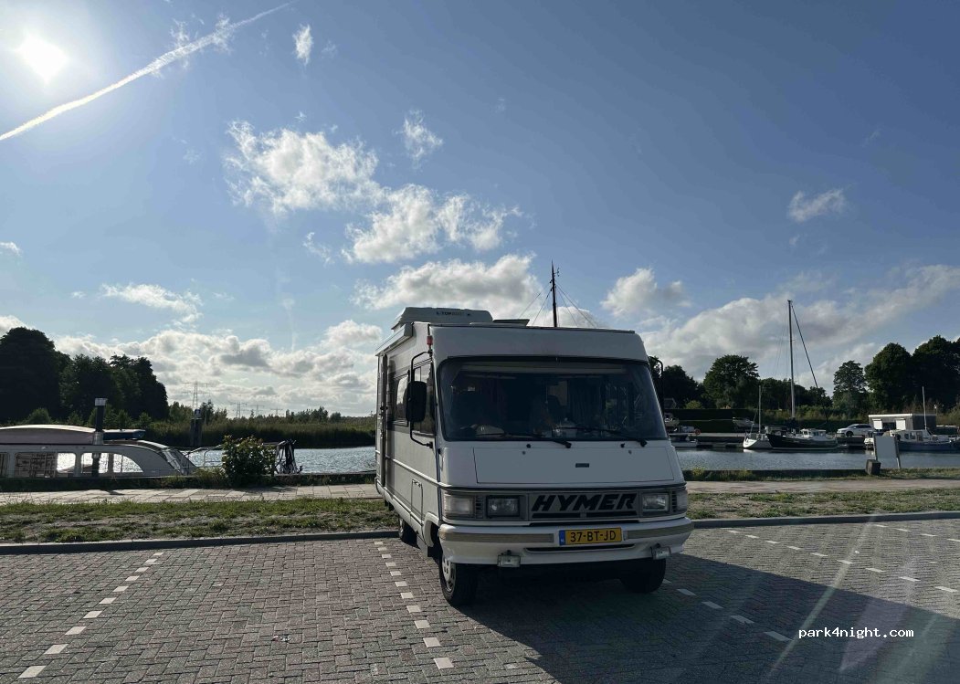(1398 PA) Muiden - 21 Lange Muiderweg — foto 2