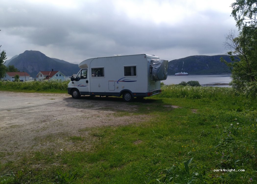 (8146) Fore - Fv458 — foto