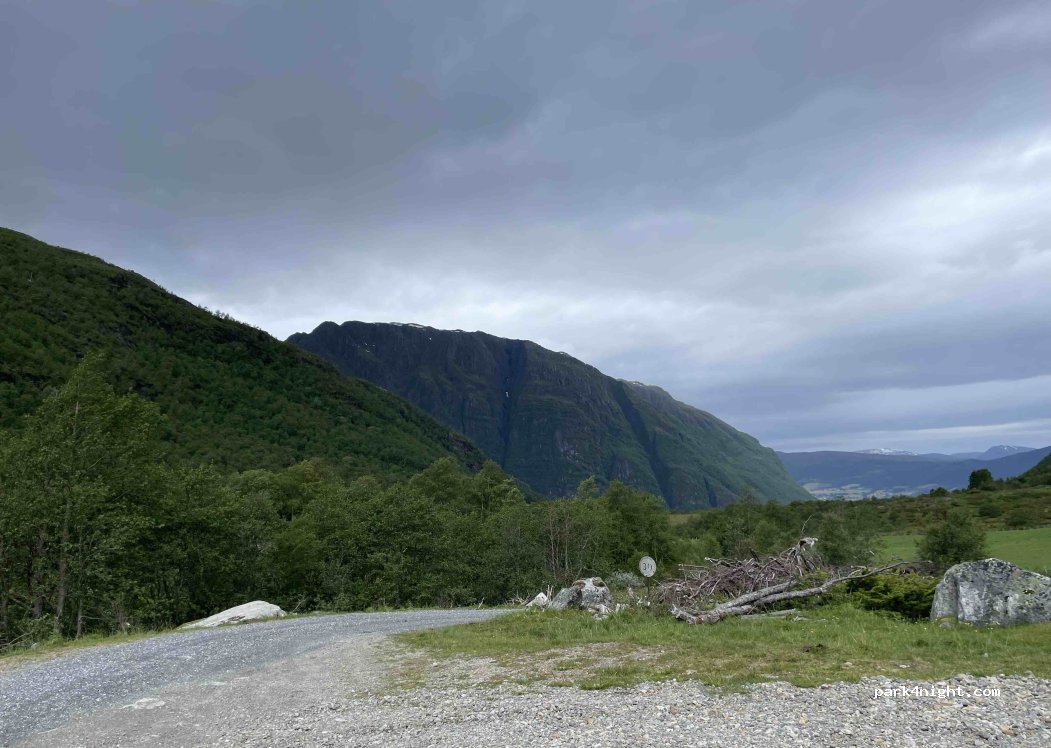 (6826) Årdal - — foto