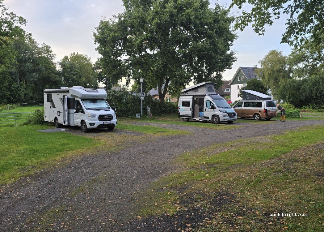 Wohnmobilstellplatz vom Camping Vogelzunge — foto