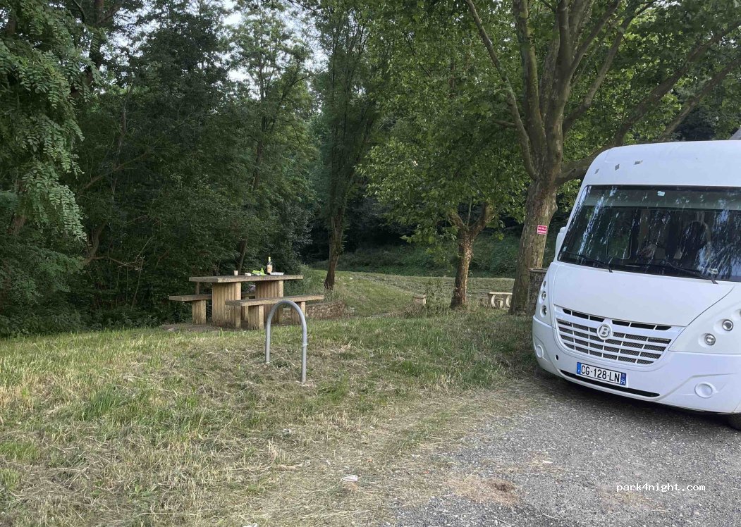 (69420) Les Haies - 4618 Route de Rive de Gier — foto