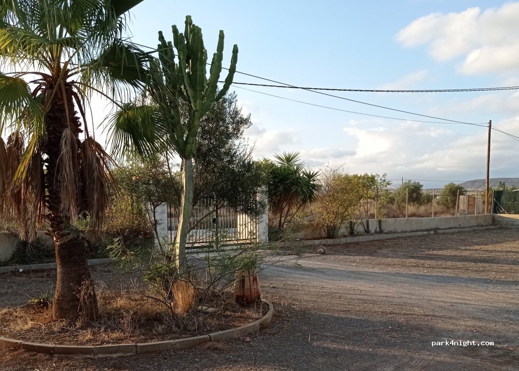 Área el Bardalet: tú lugar de descanso — foto