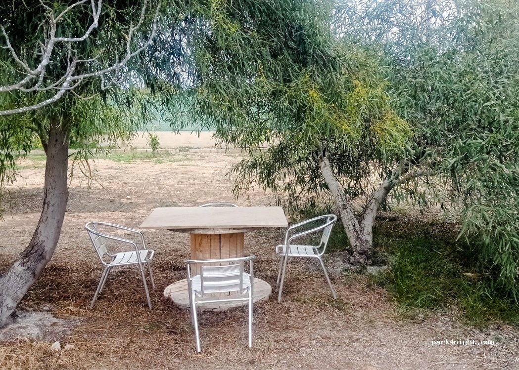 Área el Bardalet: tú lugar de descanso — foto 2