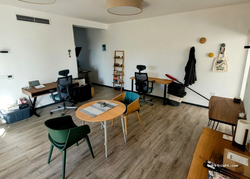 Outside Co-Working Space — foto 4