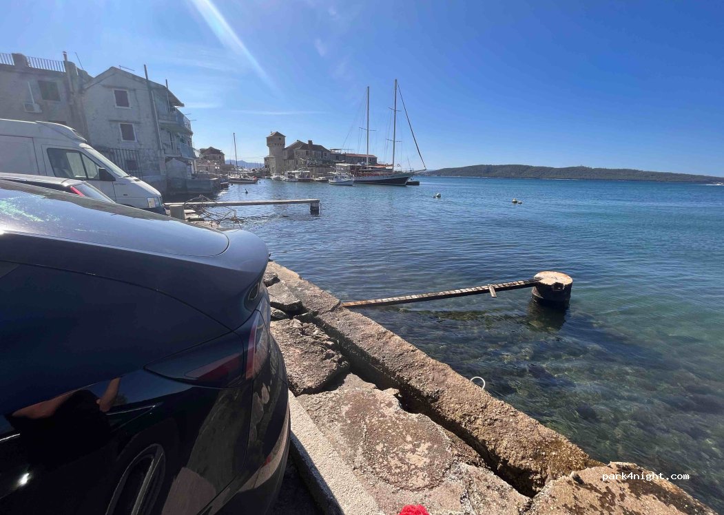 (21213) Kaštel Gomilica - 13 Put kupališta — foto 4