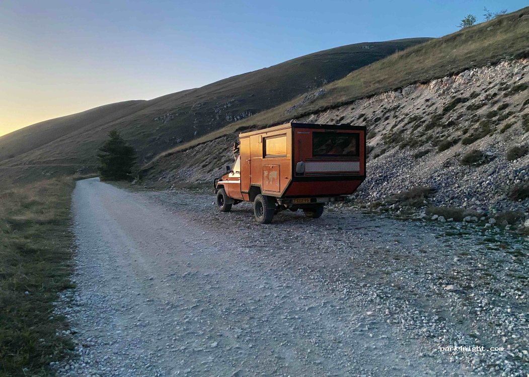 (67020) Santo Stefano di Sessanio - Unnamed Road — foto 3