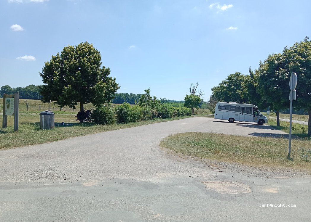 (71140) Bourbon-Lancy - 43 Rue du Fleury — foto