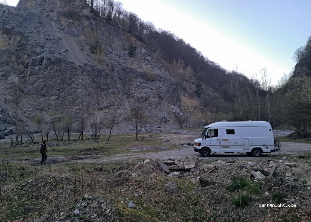(900 31) Stupava - — foto 3