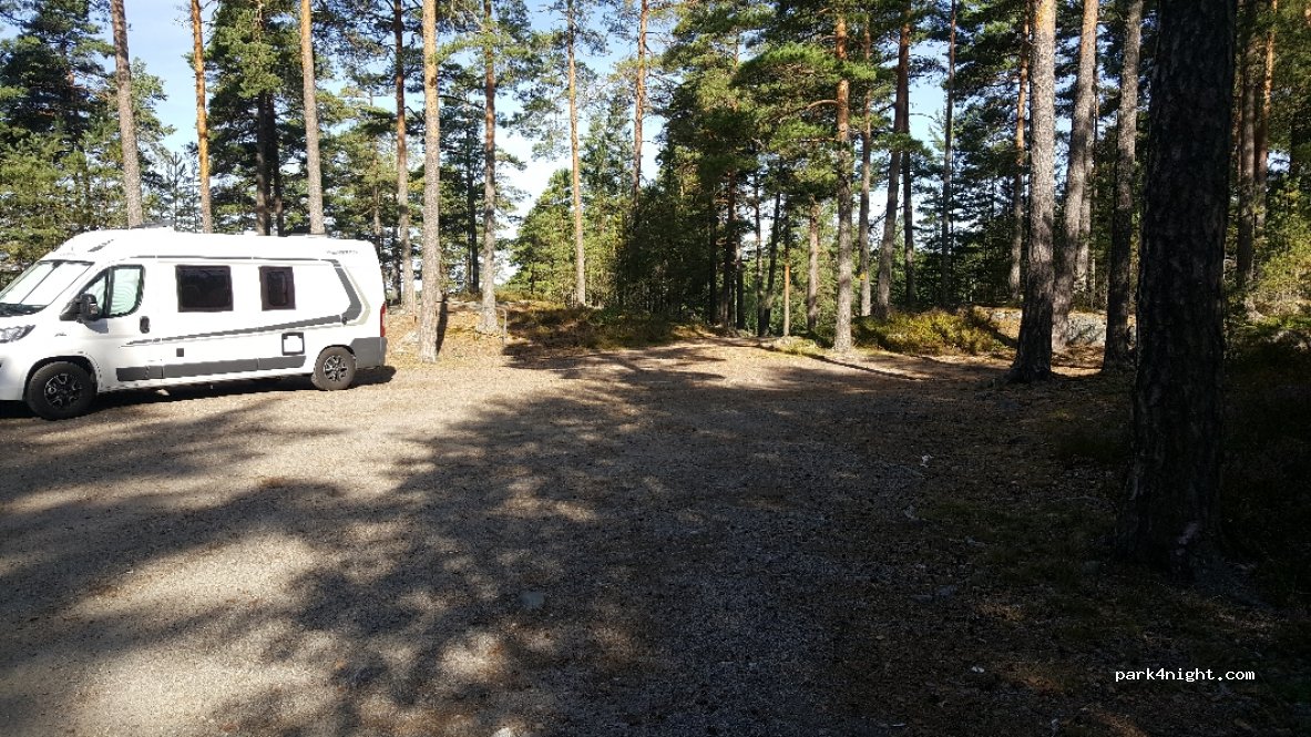 (612 95)  - Igelforsvägen — foto
