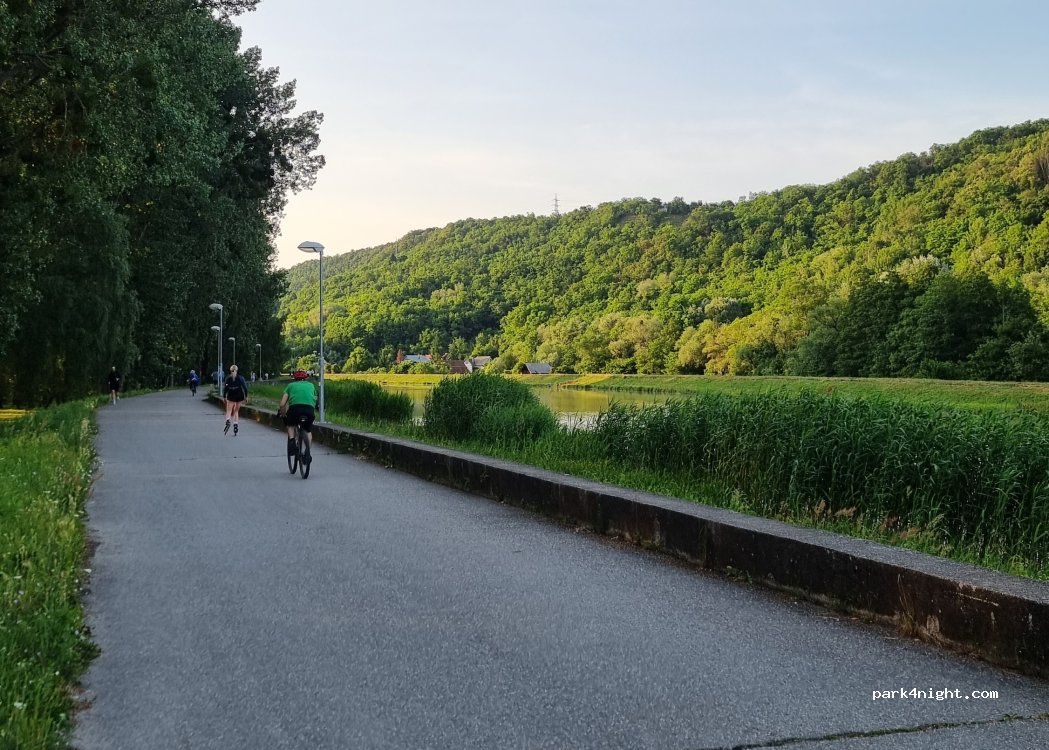 (040 12) Košice - Unnamed Road — foto 3