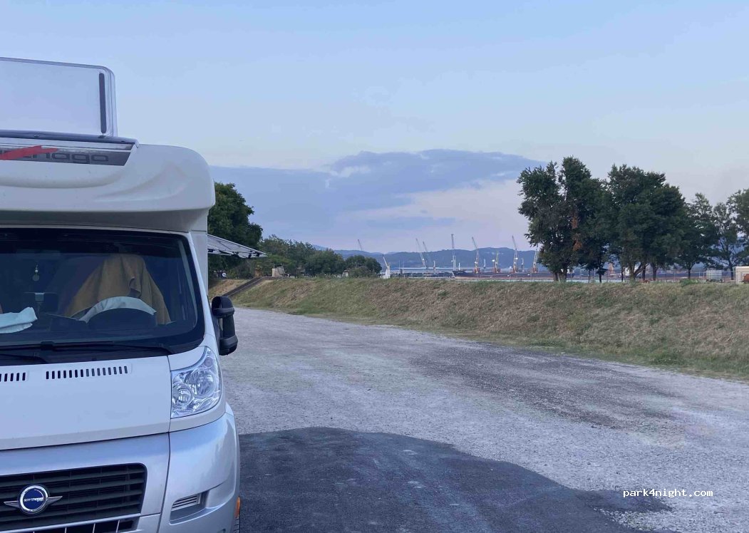 (34074) Monfalcone - 41 Via Bagni Nuova — foto