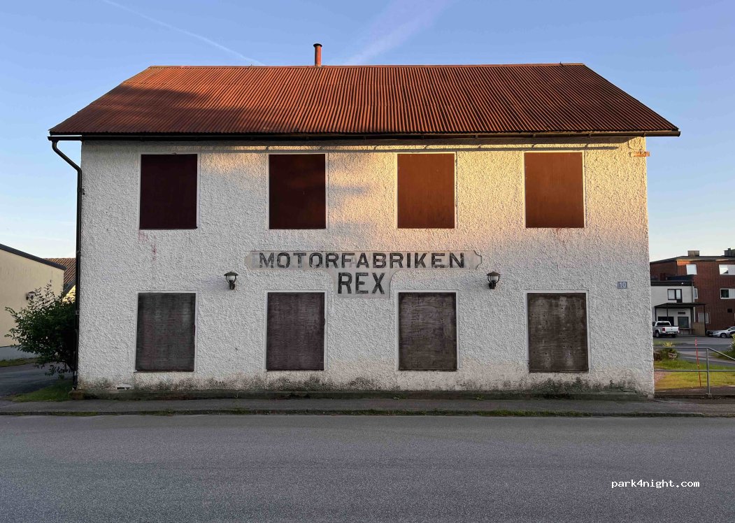 (333 75) Reftele - 10 Järnvägsgatan — foto 2