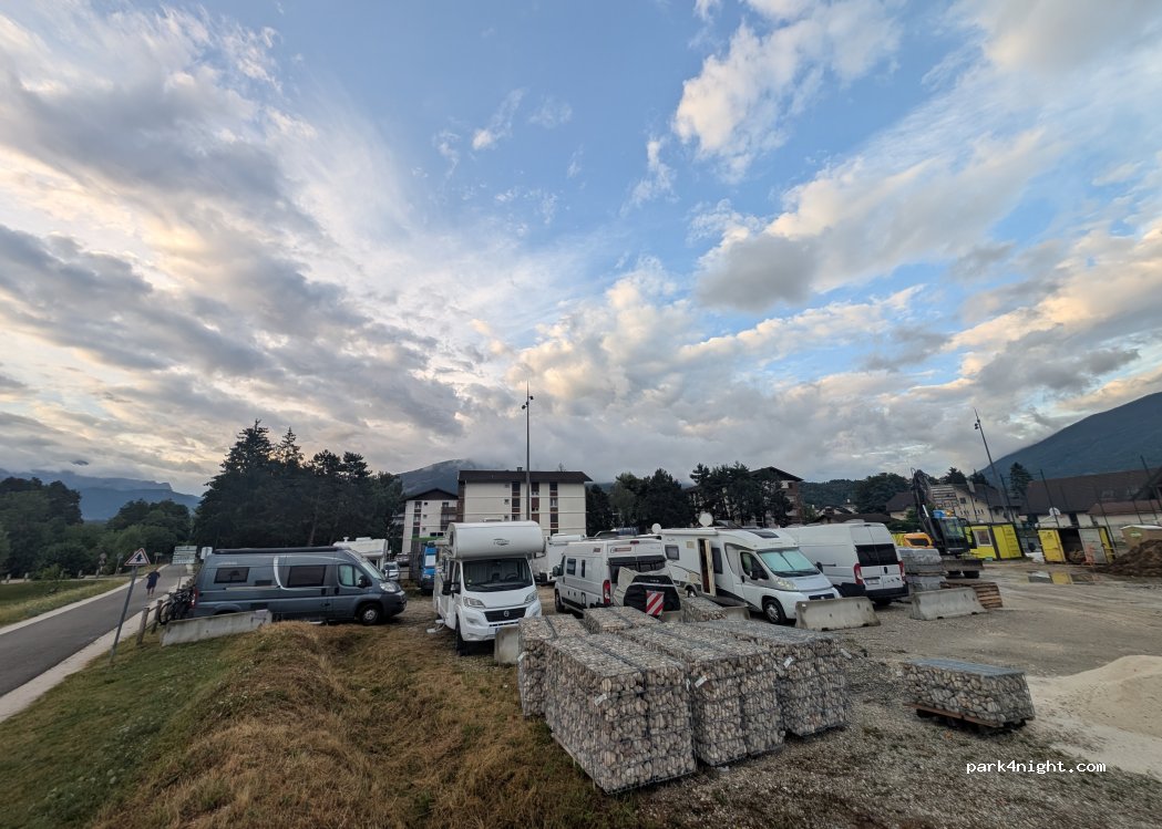(74410) Saint-Jorioz - 292 Route du Laudon — foto