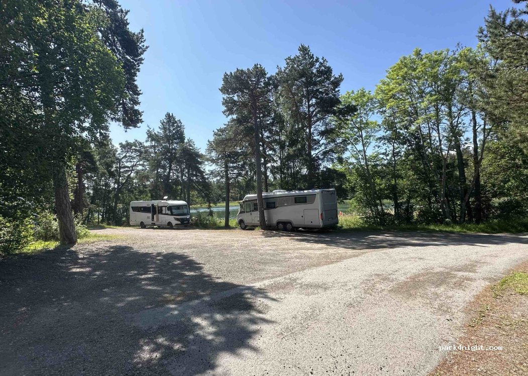 (742 43) Öregrund - 55B Furuskärsvägen — foto 2