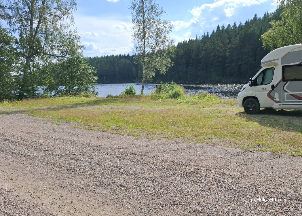 (672 95) Årjäng - — foto 2