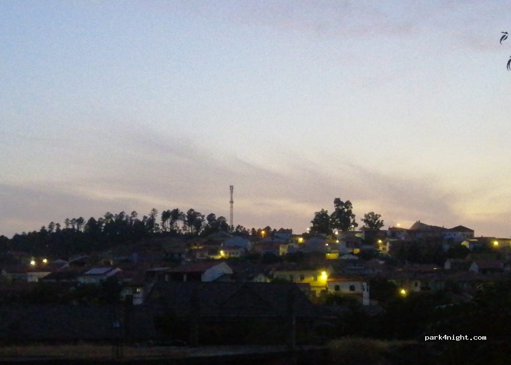 (10890) Valverde del Fresno - 7 Avenida de los Deportes — foto