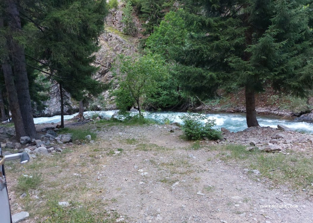 (08890) Altıparmak - — foto