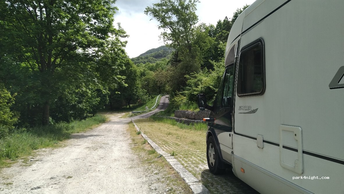 (64047) Pietracamela - 1 Via XXV Luglio — foto 2