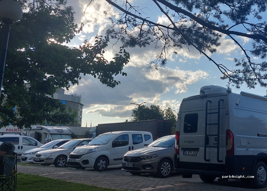 (24050) Erzincan - 66 Rafet Akpınar Caddesi — foto