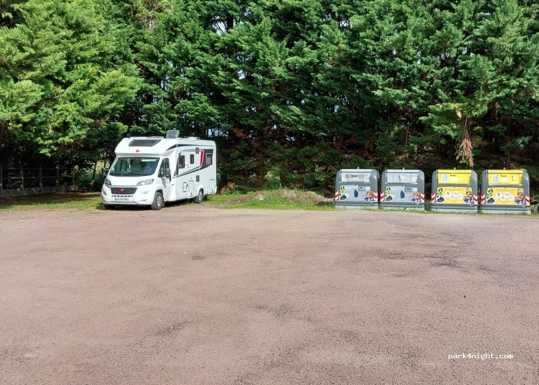 (24340) Vieux-Mareuil - 166-190 Le Bourg — foto 3