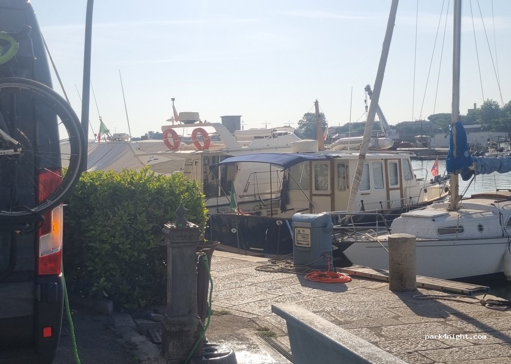 (58043) Castiglione della Pescaia - 1 Via C. Colombo — foto 2